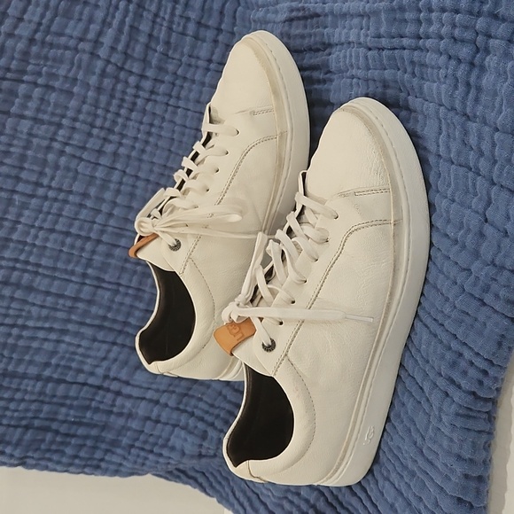 UGG Men's White Sneakers with Tan Accents Size 11 - Picture 1 of 9